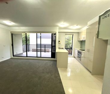 Caulfield North Convenience - Photo 1