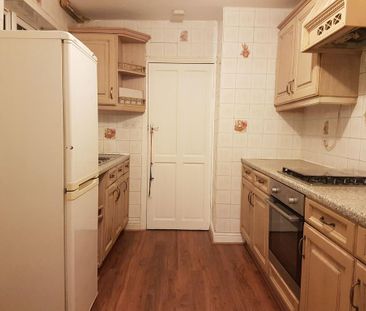 1 bedroom ground floor flat to rent - Photo 4