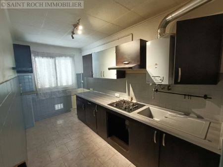 Location Appartement 3 pièces 63m² NICE 06300 - Photo 3