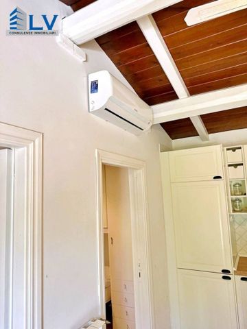 Villa unifamiliare, ottimo stato, 60 m², Sabaudia - Photo 4