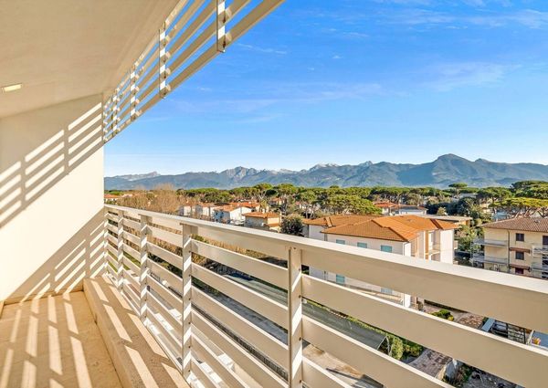 viale sergio bernardini, 345, Camaiore, Tuscany 55041