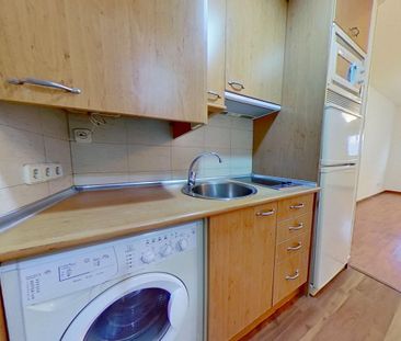 Piso de alquiler en Calle del Mar de Japón, Pinar del Rey - Photo 3