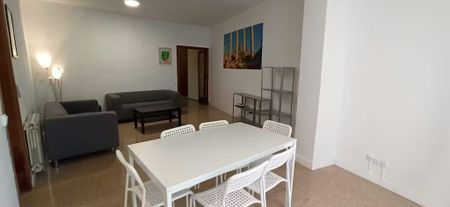 Gran Via de les Corts Catalanes, Barcelona, Catalonia 08015 - Photo 3