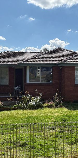 Home plus 1 Bedroom Studio - Photo 1