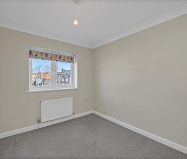 3 bedroom detached house to rent - Photo 5