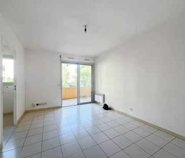 CAGNES SUR MER (Val Fleuri) / 2 pièces de 36m² avec terrasse, pkg e... - Photo 1