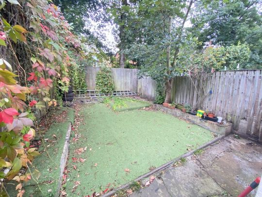 3 bedroom terraced house to rent - Photo 1