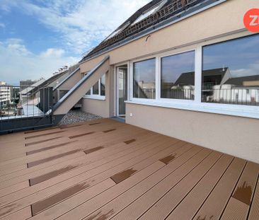 Renovierte 3- Zimmer Wohnung mit Terrasse und Klimaanlage - Photo 2