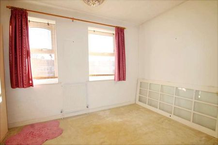 Pages Lane, Worthing, BN11 - Photo 3