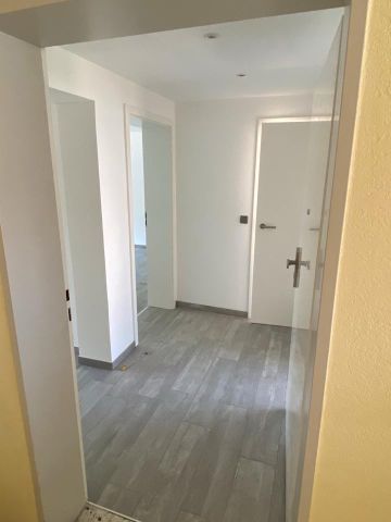 2-Zimmer-Wohnung mit Balkon, Garage - Foto 4