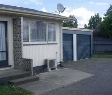 Tidy two bedroom unit in Akina. - Photo 3