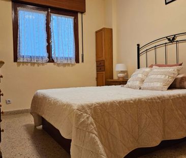 Apartamento de alquiler en Carrer Altea, 2, Playa Poniente - Photo 4