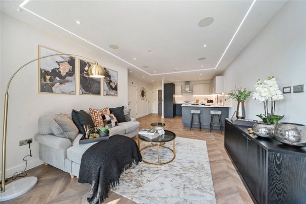 Firgrove Road, Farnborough, Surrey, GU14 - Photo 1