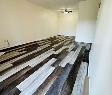 For Lease - 148 Conway Drive Unit# 111, London South, Ontario - Photo 2