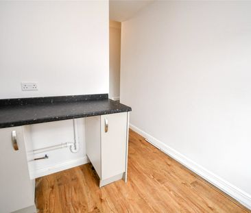 Drayton Road, CH44 9EQ, Wallasey - Photo 4