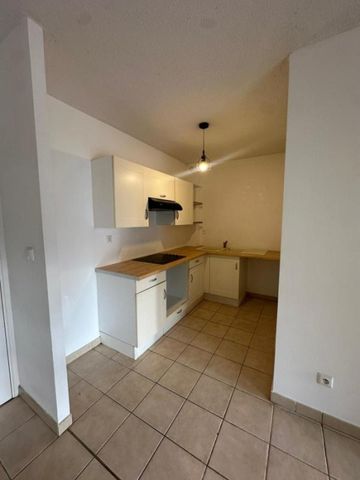 Location Appartement 37.45m² 2 pièces Fort de france - Photo 4