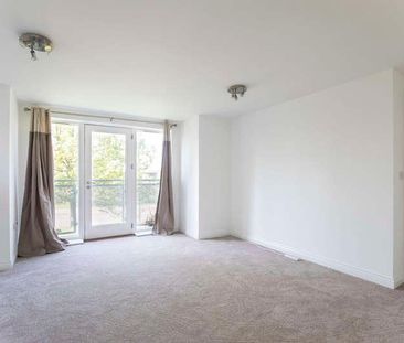 Valentin Court, Pinewood Drive, Cheltenham, GL51 - Photo 3