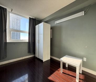 For Lease - 4 Lisa Street Unit# 1405, Brampton, Ontario - Photo 6