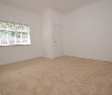 2 Bedroom Terraced House - Photo 5