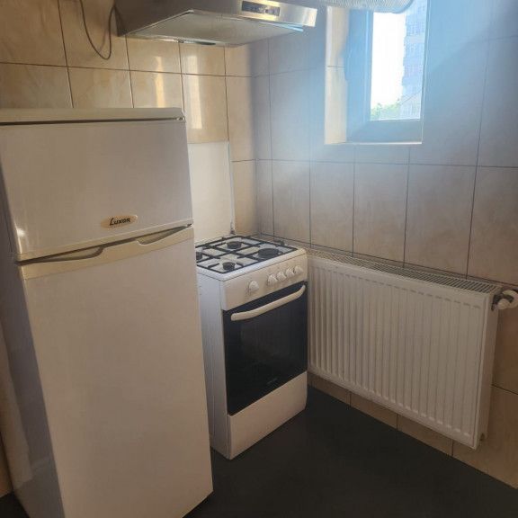 Aparatorii patriei berceni etaj 2 - Fotografie 1