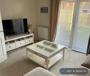 2 bedroom semi-detached house to rent - Photo 2