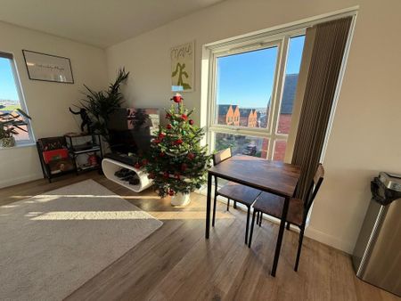 2 bedroom apartment to rent - Photo 3