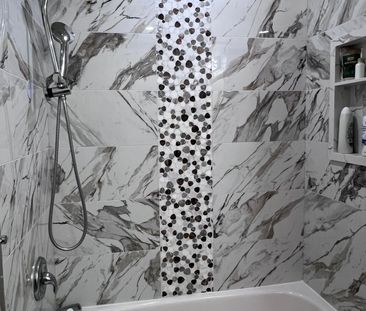 For Lease - 2899 Westoak Trails Boulevard, Oakville, Ontario - Photo 3