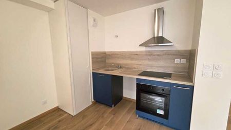 Location Appartement 2 Pièces 41 m² - Photo 3