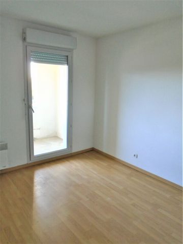 Location Appartement 2 pièces 42m² AGEN 47000 - Photo 2