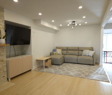 For Lease - 1298 Valerie Crescent, Oakville, Ontario - Photo 3