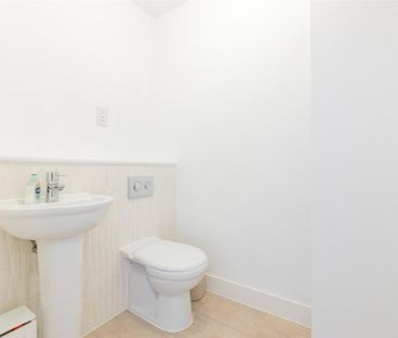 3 bedroom terraced house to rent - Photo 6