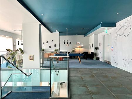 Studio to rent - Photo 2