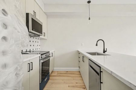 For Lease - 42 Mcarthur Avenue Unit# 302, Vanier and Kingsview Park, Ontario - Photo 4