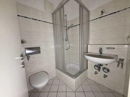 Individuelle Maisonettewohnung mit Balkon und offener Galerie in der Altstadt - Photo 5