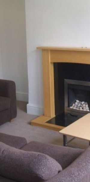 2 bedroom house to rent - Photo 1