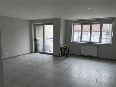 Location Appartement 4 pièces 92m² MONISTROL SUR LOIRE 43120 - Photo 3
