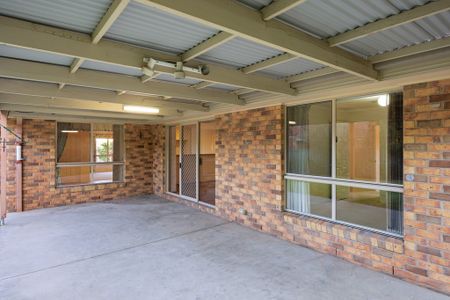Spacious 4-bedroom Family Home In Quiet Location – Easy Access To Lavington & Albury Cbd - Photo 5
