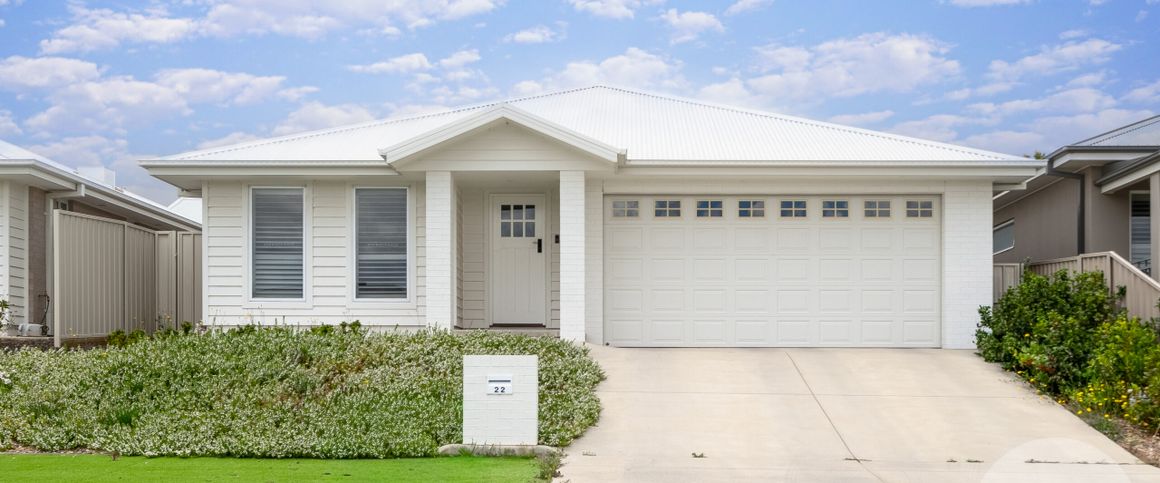 22 Waterhouse Ave, Lloyd NSW 2650 - Photo 1