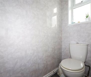 3 bedroom terraced house to rent - Photo 6