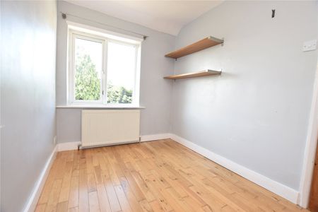 52, Moorland Road, Pudsey, West Yorkshire, LS28 8EJ - Photo 2