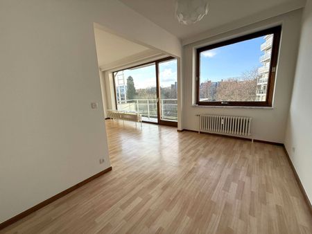 Charmante en recent gerenoveerde studio met slaaphoek en terras. - Photo 5