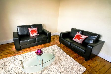 2 bedroom house to rent - Photo 2