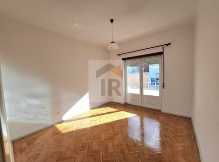 Caldas da Rainha, Leiria - Photo 5