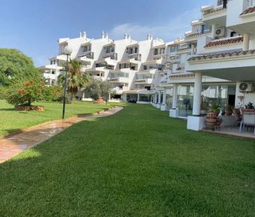 Alquiler de piso en Sitio de Calahonda - Photo 3