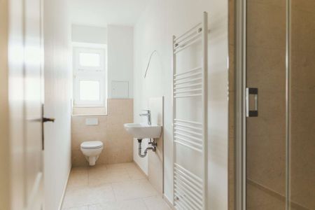 Attraktive, frisch sanierte 2-Raum-Wohnung - Photo 2