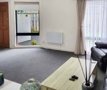 2 Bedroom in Avalon - Photo 2