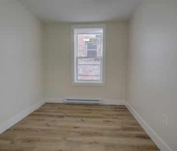 For Lease - 22 Grant Avenue Unit# 3, Hamilton, Ontario - Photo 1