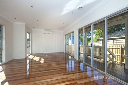 3/53 Lorimer Street, Greensborough - Photo 4