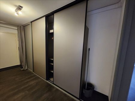 Location Appartement 3 pièces 70m² - Photo 4