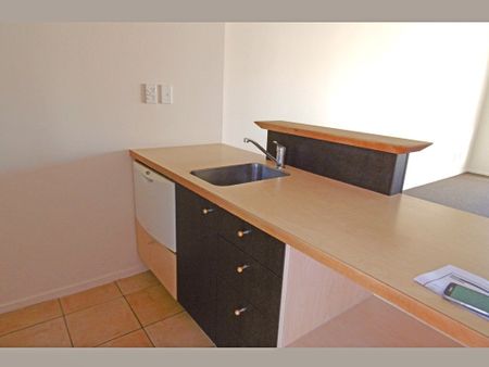 Mayfair Villas 2 bedroom - Photo 3